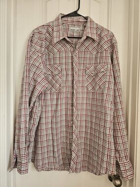 Wrangler Red and White Plaid Casual Western Button-Down Shirt